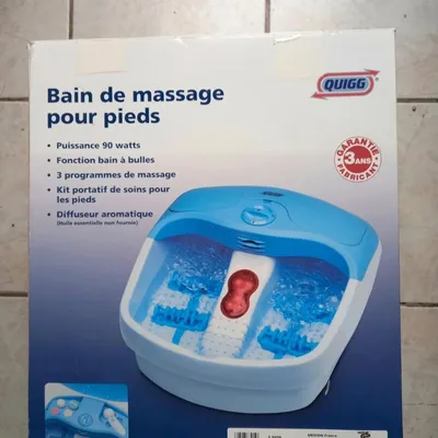 Bain de massage pour pieds (Quigg) prix négociable 
